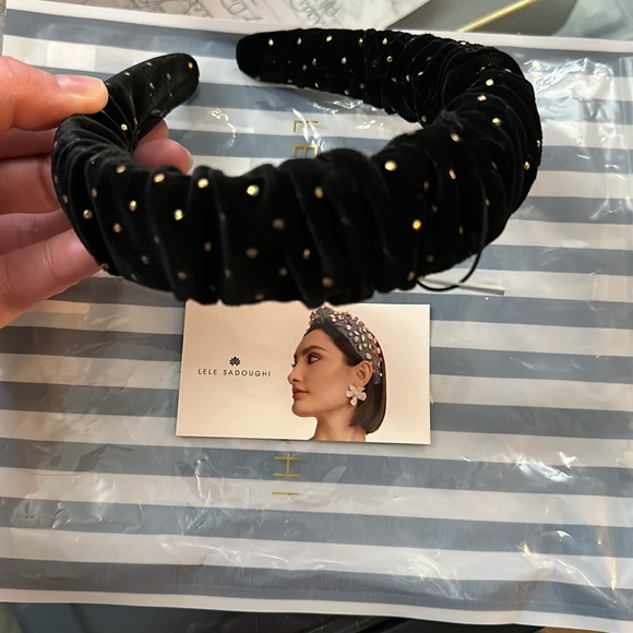 NWT Lele Sadoughi Kelley Dot Velvet Headband Black OS - Picture 6 of 7